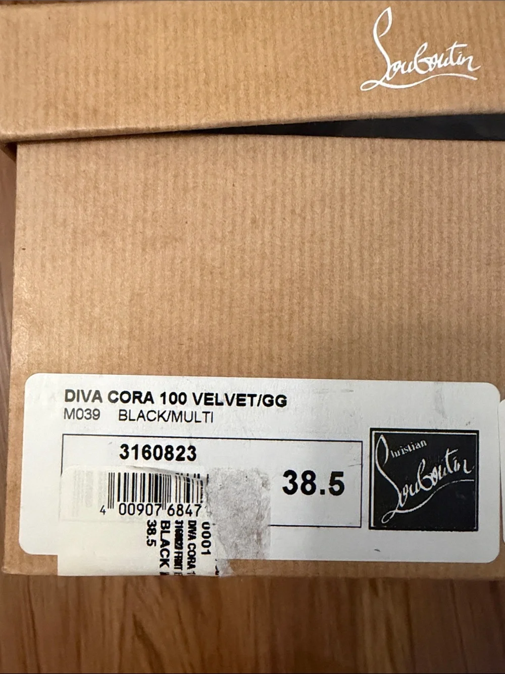 Christian Louboutin Diva Cora 100 Black Velvet Jeweled Heart Pumps 38.5